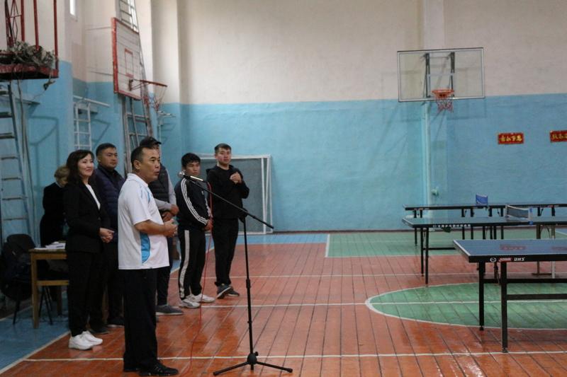 Конфуций институтунда “Спорт – достуктун тиреги!” аттуу стол үстүндөгү теннис мелдеши өткөрүлдү