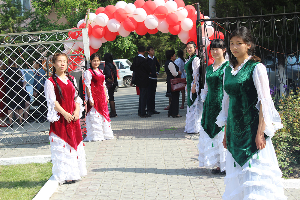 В ЖАГУ провели день открытых дверей для выпускников школ и сузов